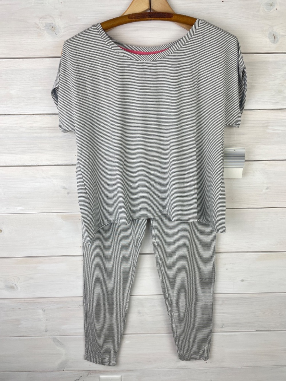 Splendid gray and white striped 2-piece Pajama Set